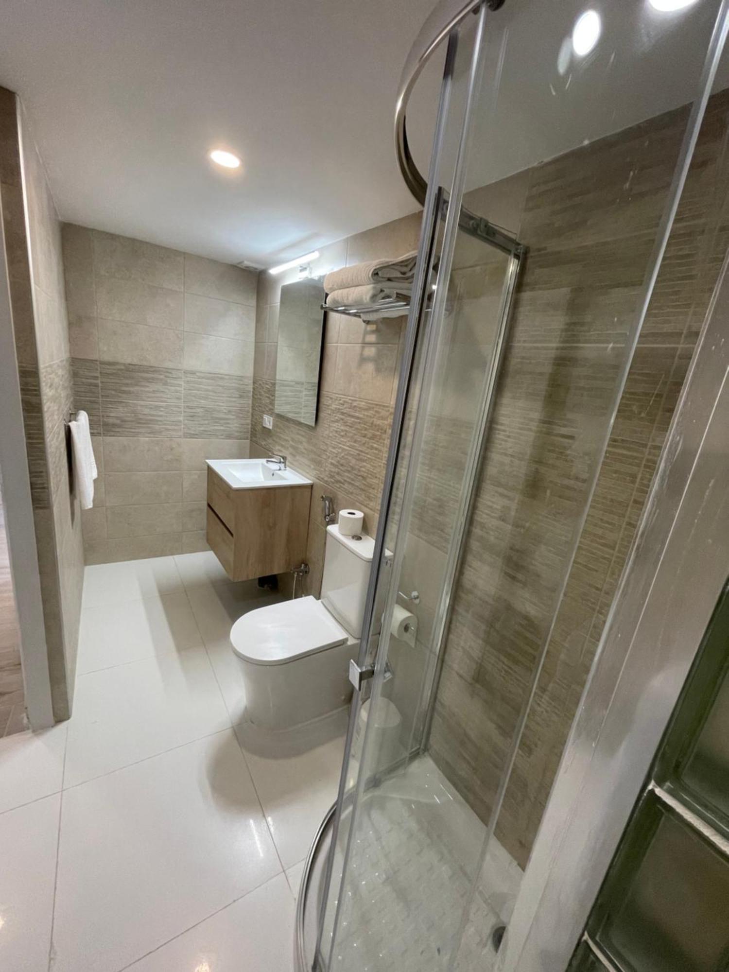 Infinity Apartment Alicante Bagian luar foto